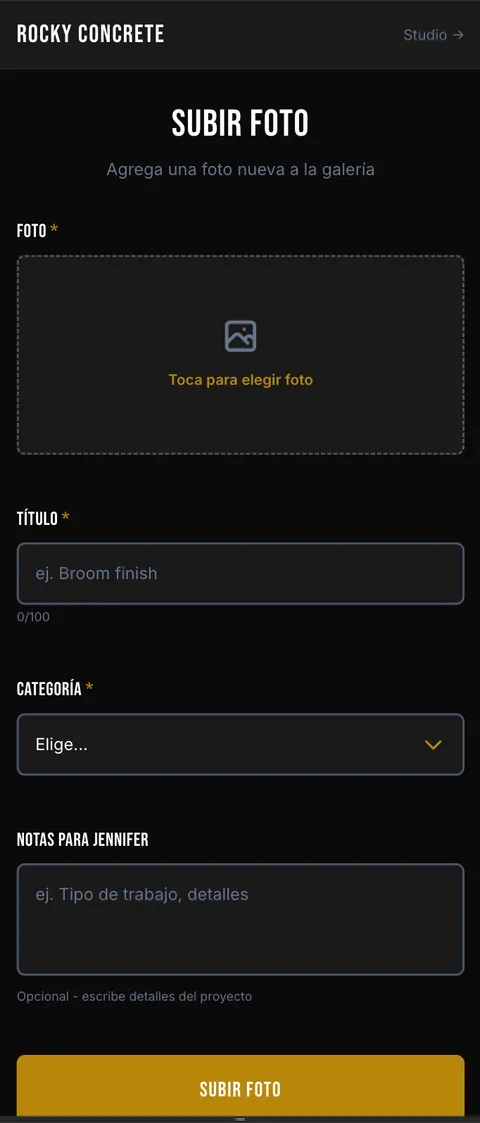 Rocky Concrete's Spanish upload page on a phone, titled SUBIR FOTO: a photo picker, title field, category dropdown, and a notes field for Jennifer.